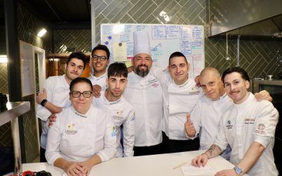 Niki Pavanelli y Samuel Naveira crean una cena exclusiva en el hotel Royal Hideaway Corales Resort.